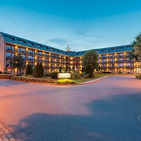 Der Valk Berlin Brandenburg 4* Малов