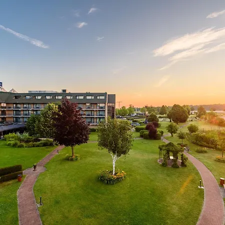 Hotel Der Valk Berlin Brandenburg 4*