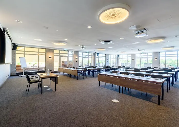 Hotel Der Valk Berlin Brandenburg 4*