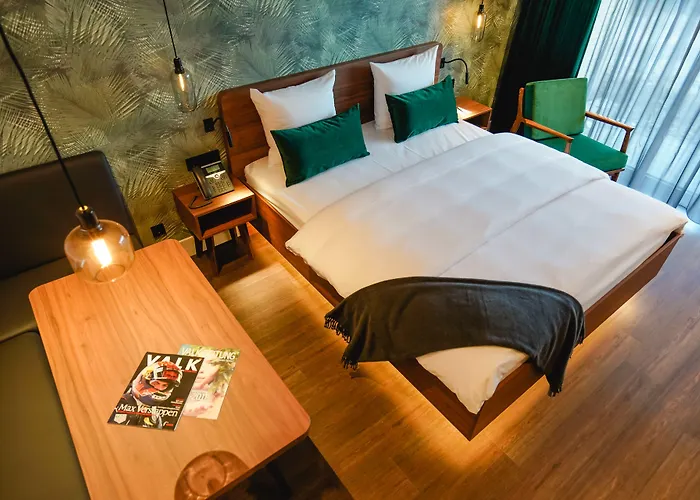 Hotel Der Valk Berlin Brandenburg 4*